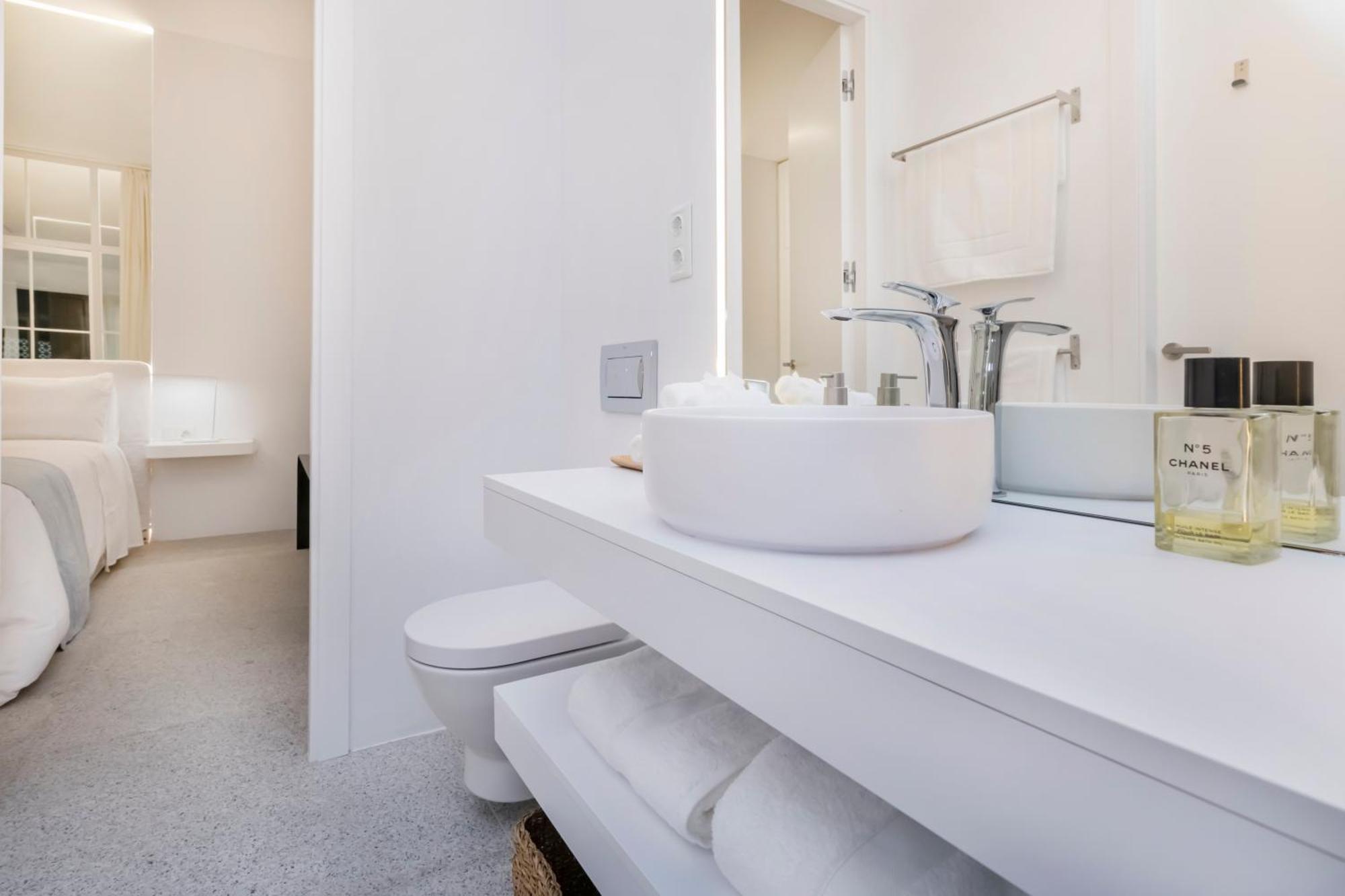 Bhost - Lumiere Suites Кордова Экстерьер фото