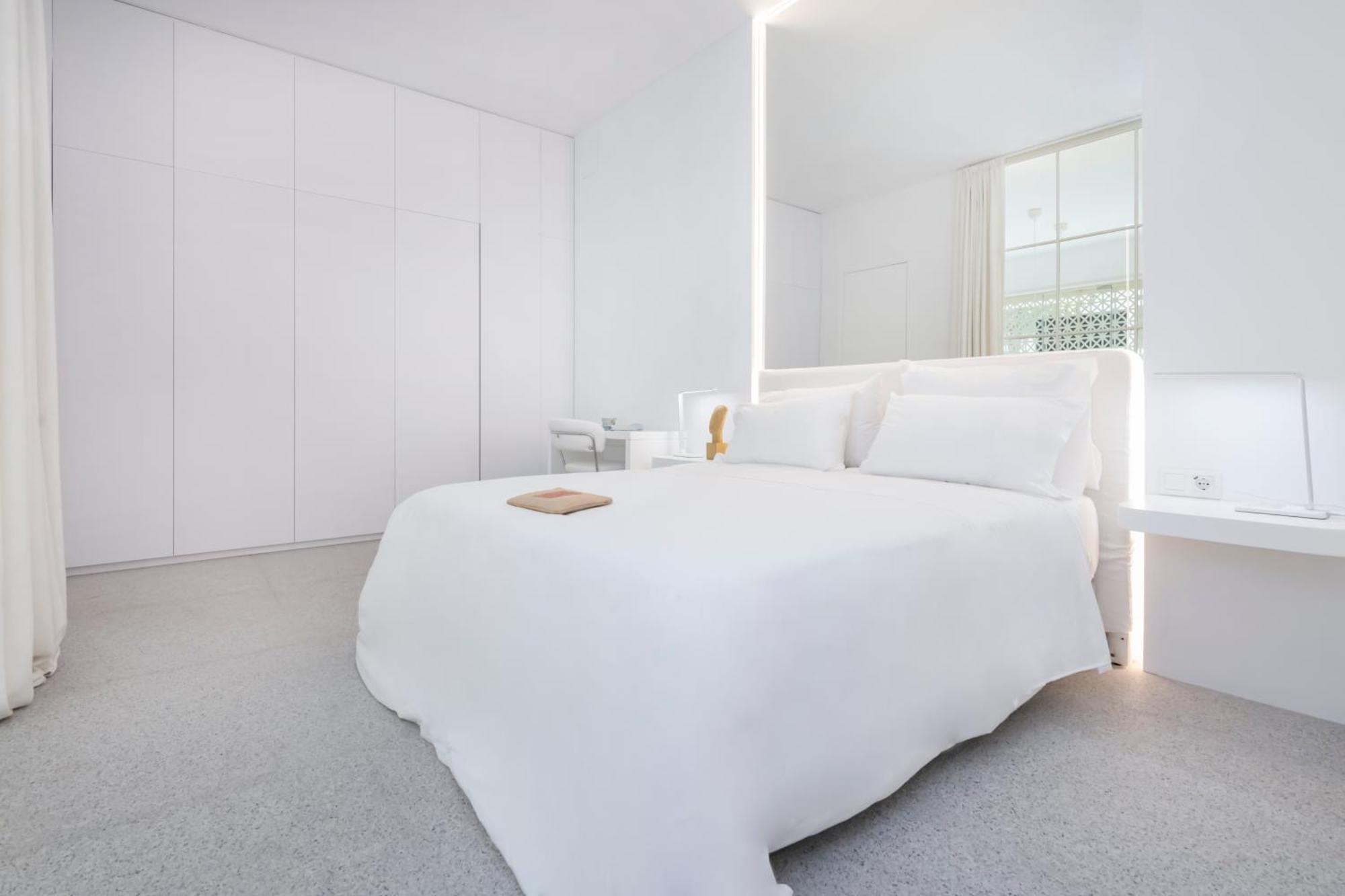 Bhost - Lumiere Suites Кордова Экстерьер фото